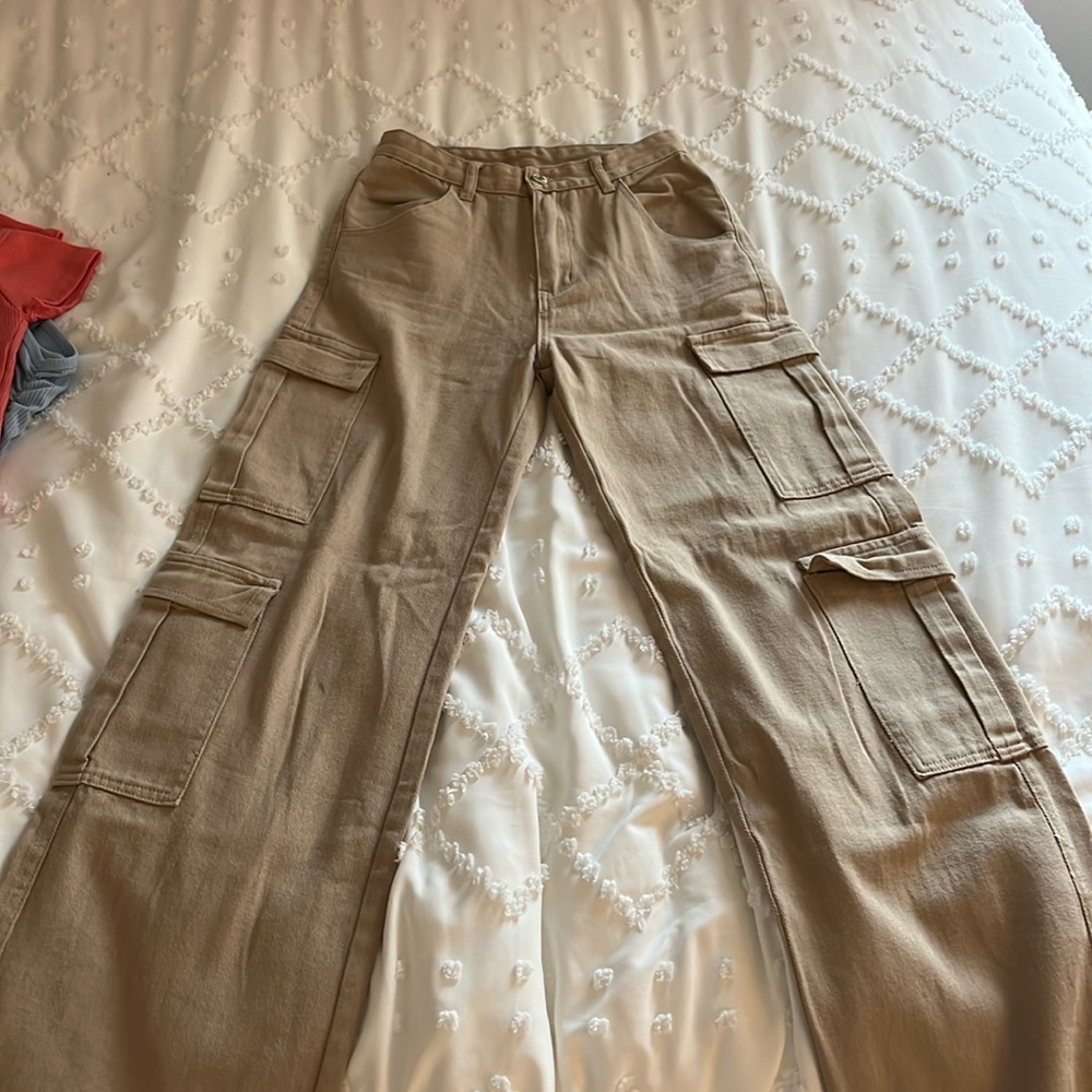 Baggy cargo pants from shein.